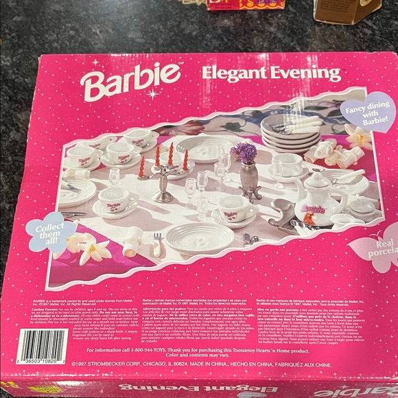 Barbie Elegant Evening Pink and Blue Dinnerware Set - Picture 5 of 5